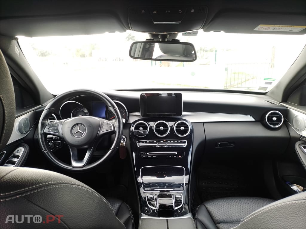 Mercedes-Benz C 300 Bluetec Hybrid