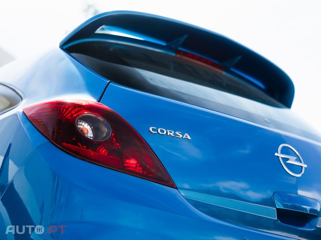 Opel Corsa 1.6 Turbo OPC