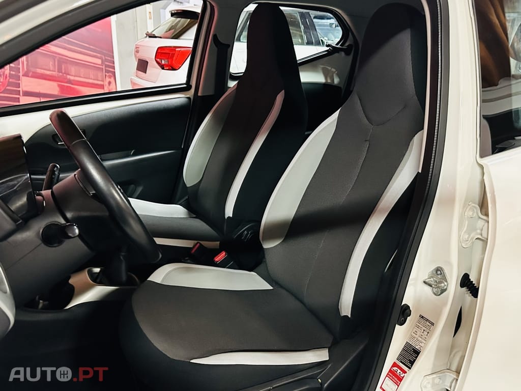 Toyota Aygo X 1.0 Play