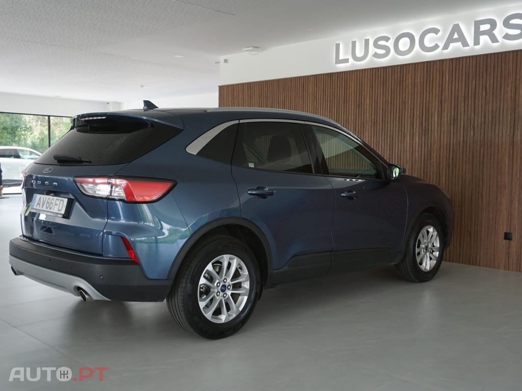 Ford Kuga 1.5 TDCi EcoBlue Titanium