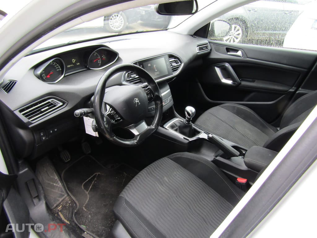 Peugeot 308 SW 1.6 BlueHDi Access