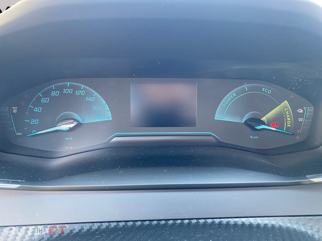 Peugeot E-2008 50 kWh Active Pack