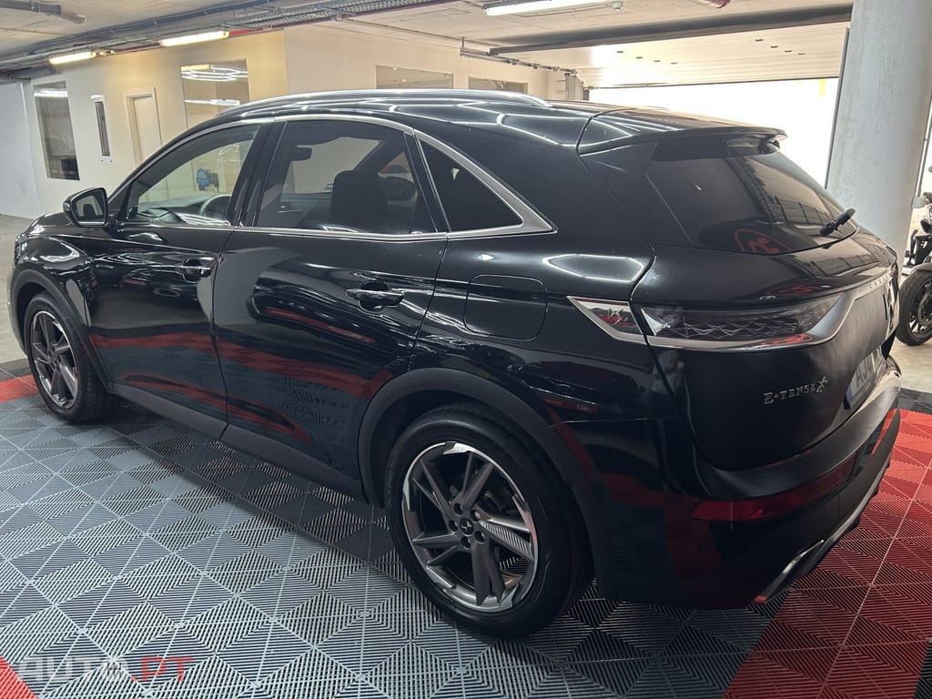 DS DS7 Crossback E-Tense SE Ligne Noire EAT8