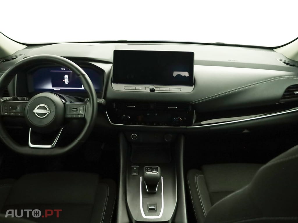 Nissan Qashqai Qashqai 1.3 DIG-T N-Connecta LED Xtronic
