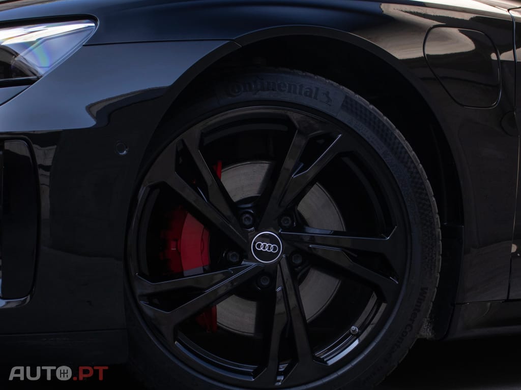Audi E-Tron GT quattro