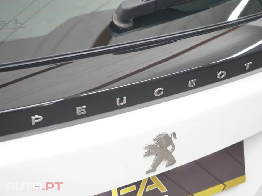 Peugeot 2008 1.2 PureTech Active