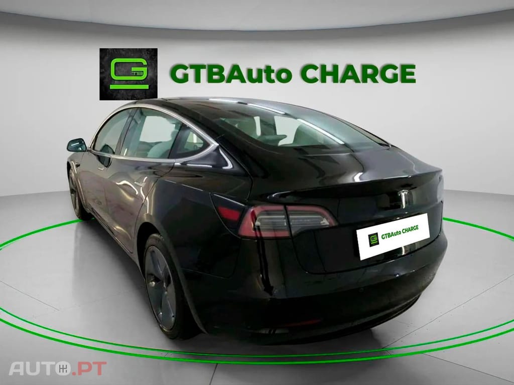 Tesla Model 3 I.V.A DEDUTÍVEL Standard RWD Plus AUTOPILOT