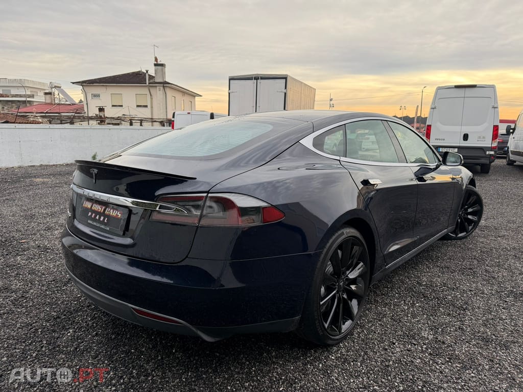 Tesla Model S 60