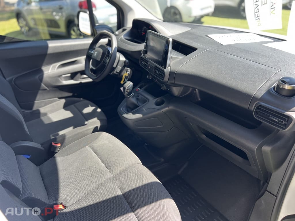 Peugeot Partner 1.5 BlueHDi Pemium Longa
