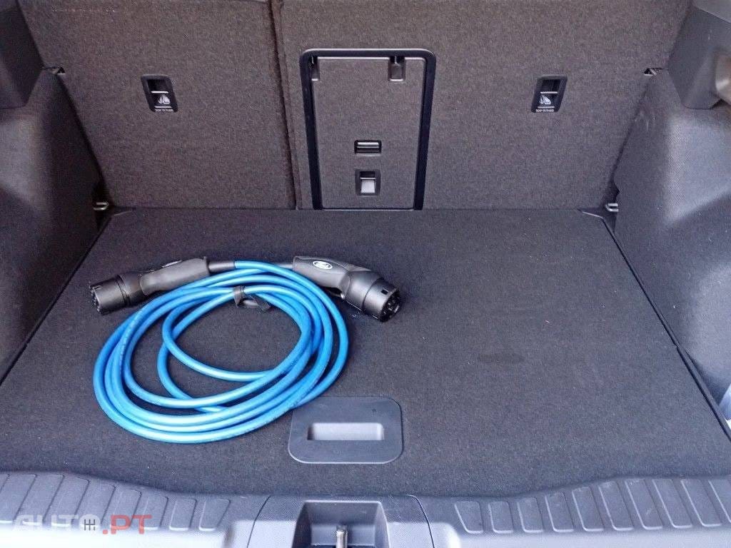 Ford Explorer 52 kWh Standard Range RWD