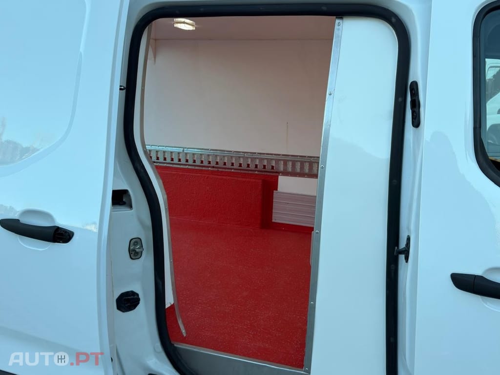 Citroen Berlingo 1.6 HDI  ISOTERMICA