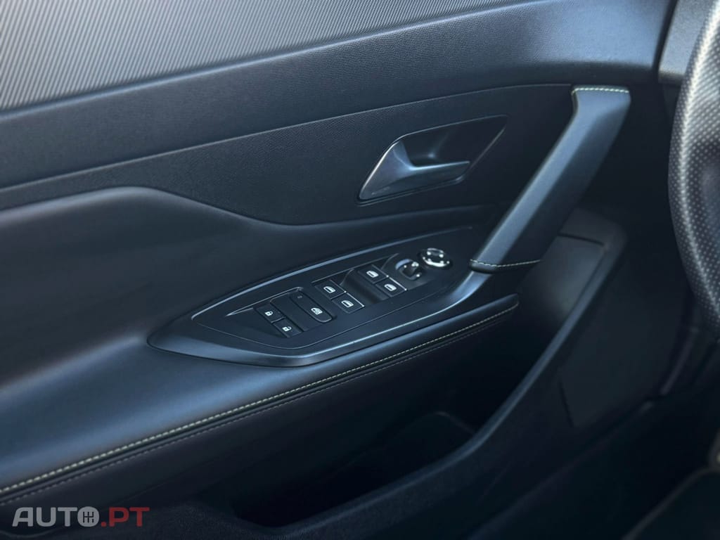 Peugeot 308 SW 1.6 Hybrid GT Pack e-EAT8