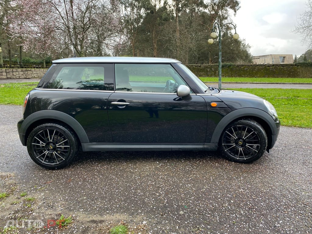 MINI One D