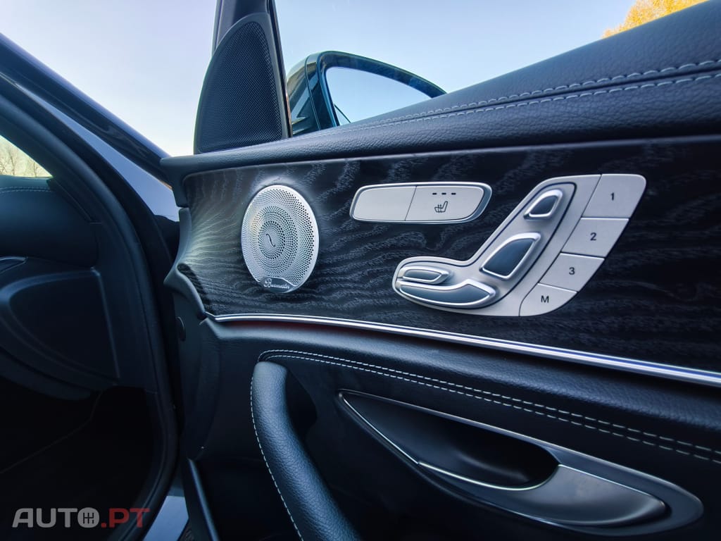 Mercedes-Benz E 220 d AMG Line