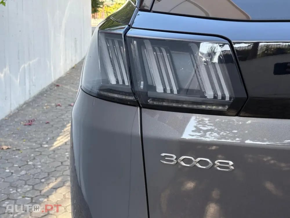 Peugeot 3008 1.6 Hybrid GT e-EAT8