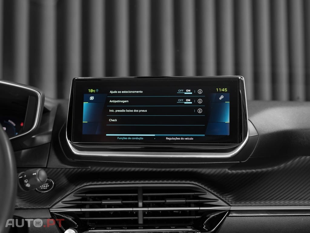 Peugeot E-2008 Allure