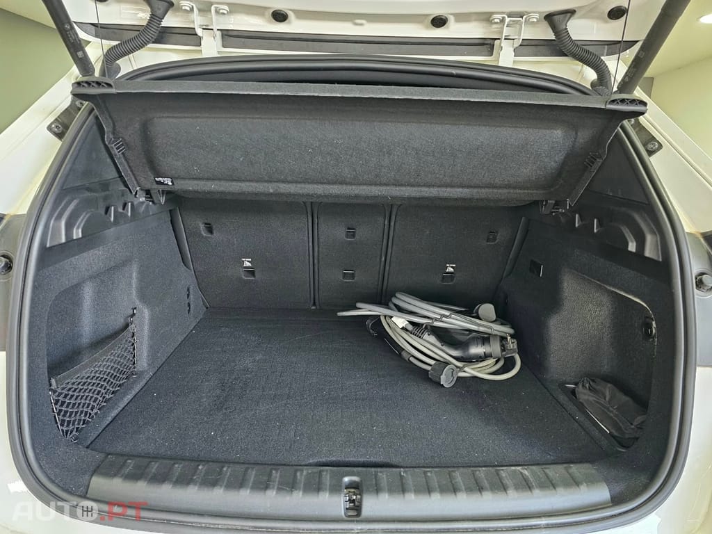 BMW iX1 eDrive20 Edição Desportiva M