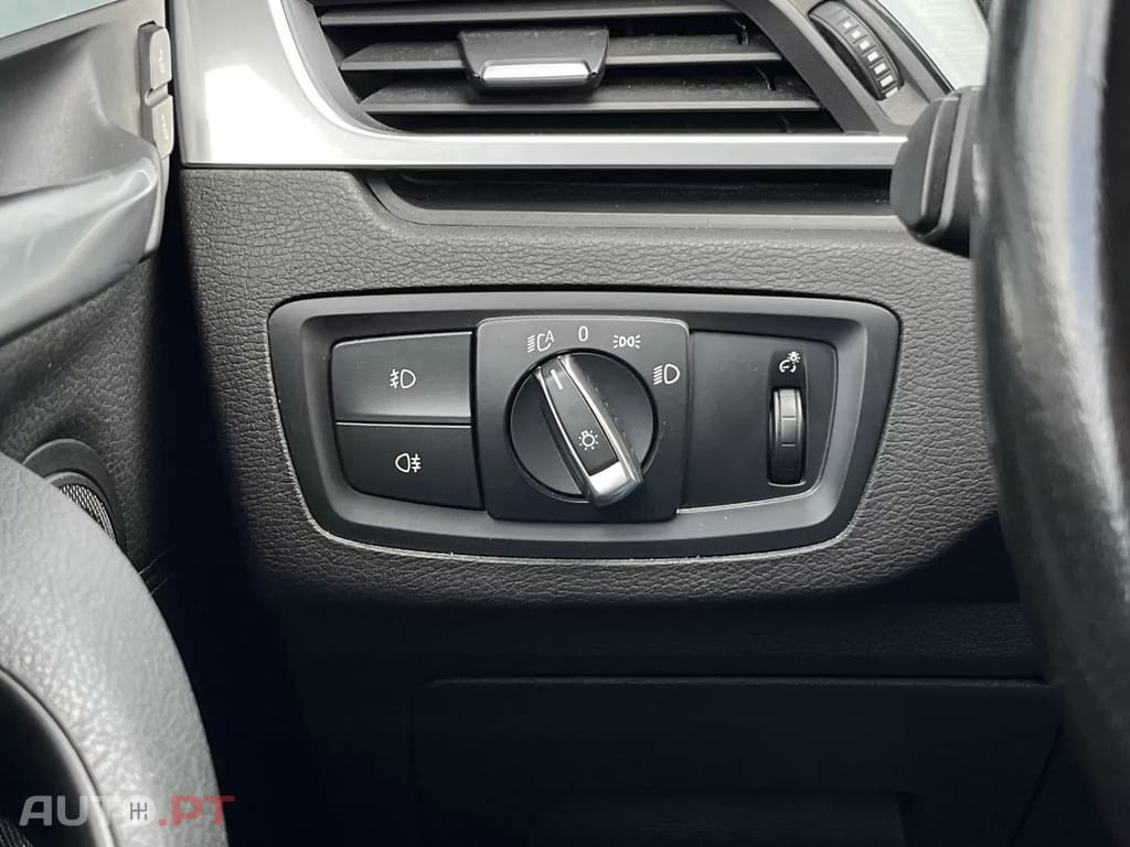 BMW X1 16 d sDrive Advantage