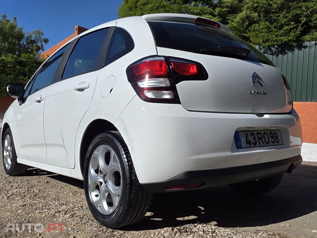 Citroen C3 1.0 VTi Attraction