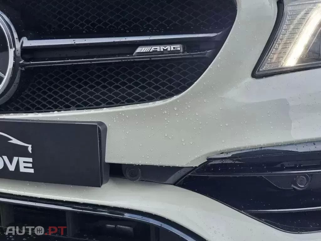 Mercedes-Benz CLA 45 AMG Shooting Brake 4-Matic