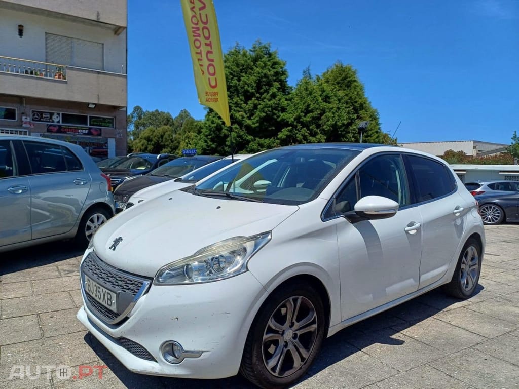 Peugeot 208 1.2 PureTech Allure