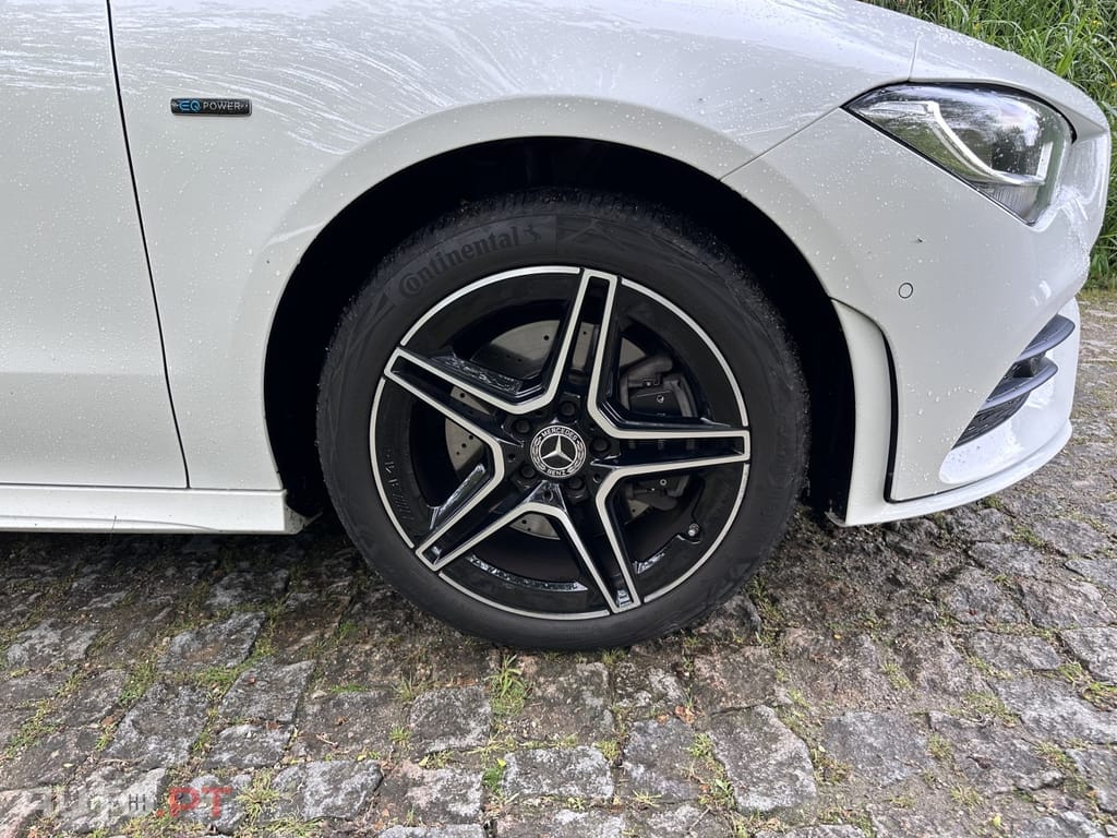 Mercedes-Benz CLA 250 e Shooting Brake AMG Line