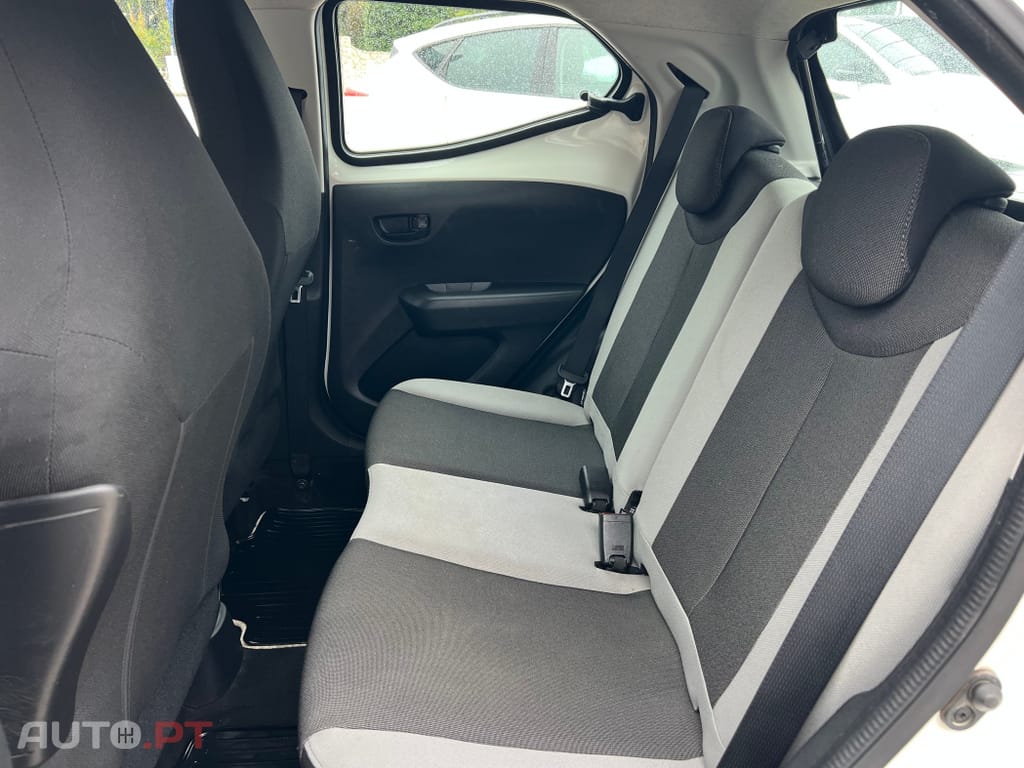 Toyota Aygo 1.0 X-Play+AC+X-Touch