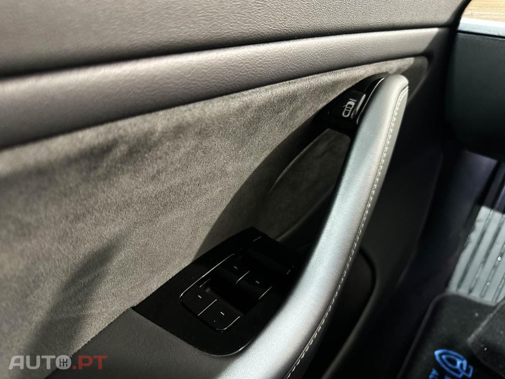 Tesla Model 3 Long-Range Dual Motor AWD