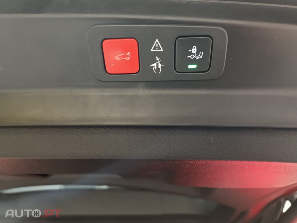 Peugeot 5008 1.5 BlueHDi Allure 7Lug.