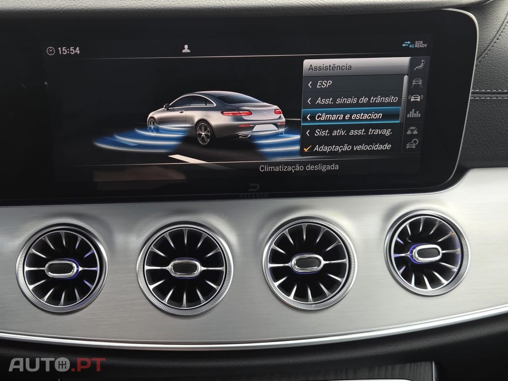 Mercedes-Benz E 300 Coupé