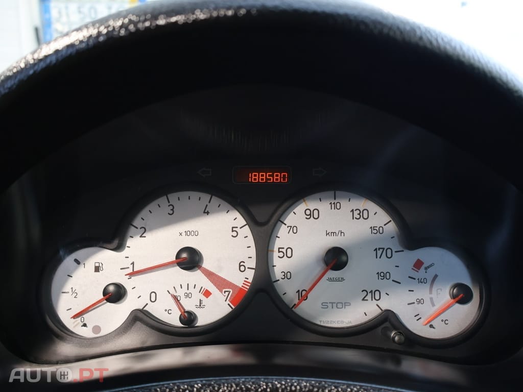 Peugeot 206 1.6 GTi