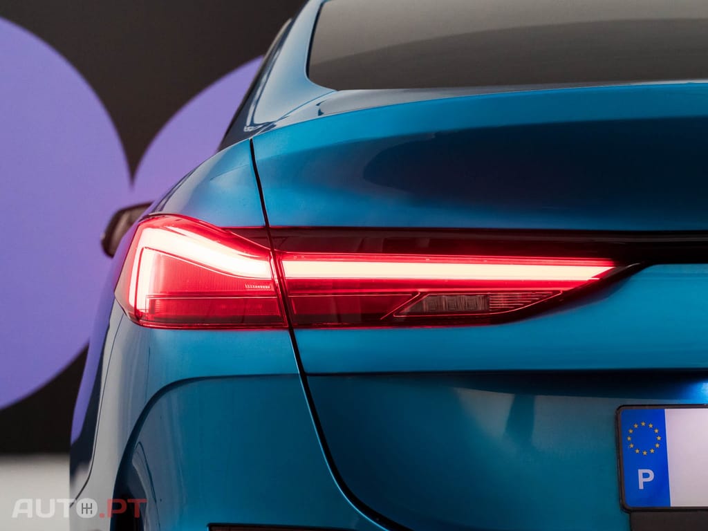 BMW 216 d Pack Desportivo M