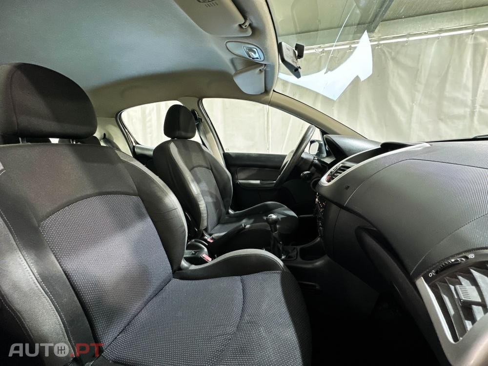 Peugeot 206 1.1i 60cv Sport Line
