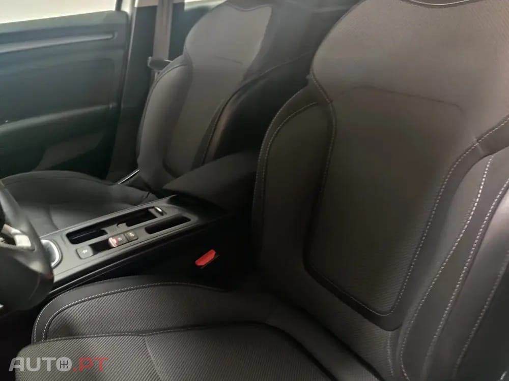 Renault Mégane 1.6 Plug-In Equilibre