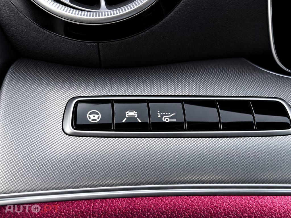 Mercedes-Benz E 220 d AMG Line Aut.