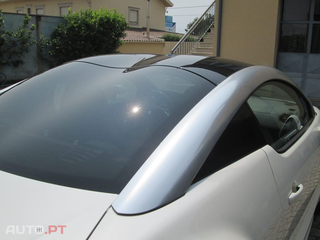 Peugeot RCZ 2.0 HDI  163CV