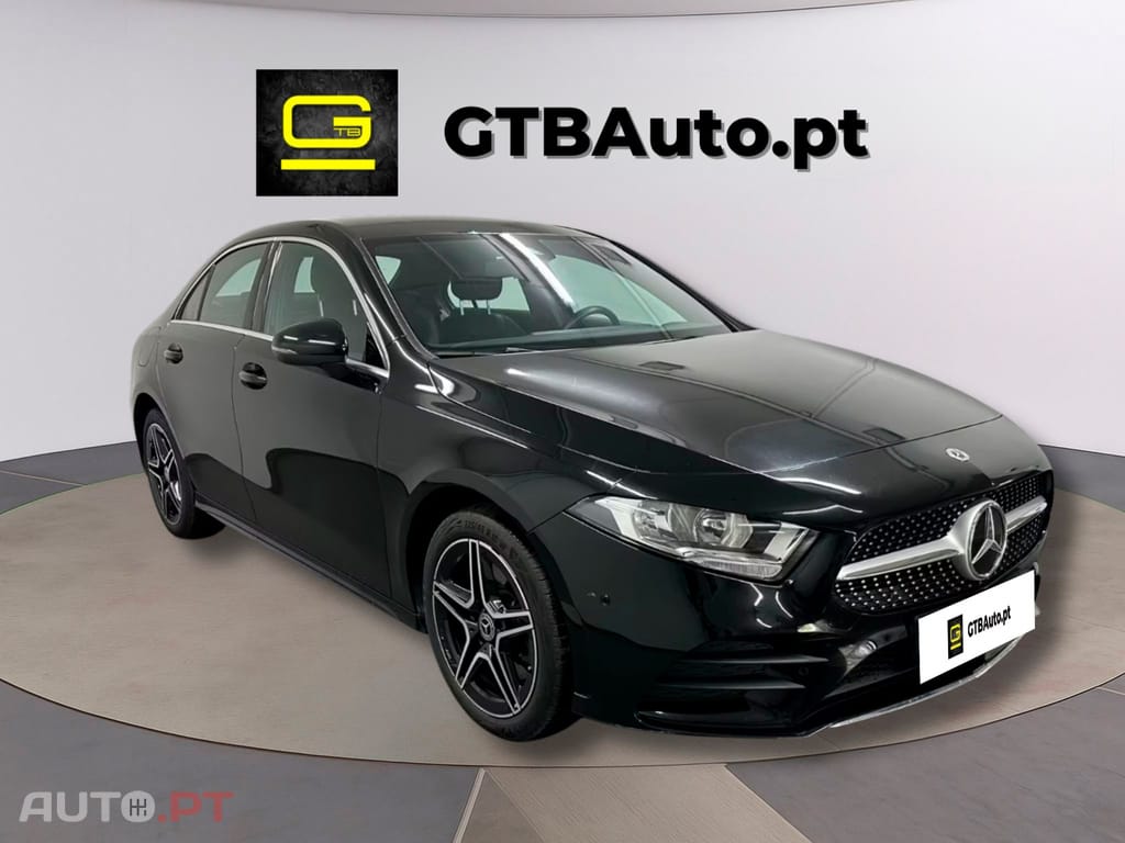 Mercedes-Benz A 250 I.V.A DEDUTIVEL AMG