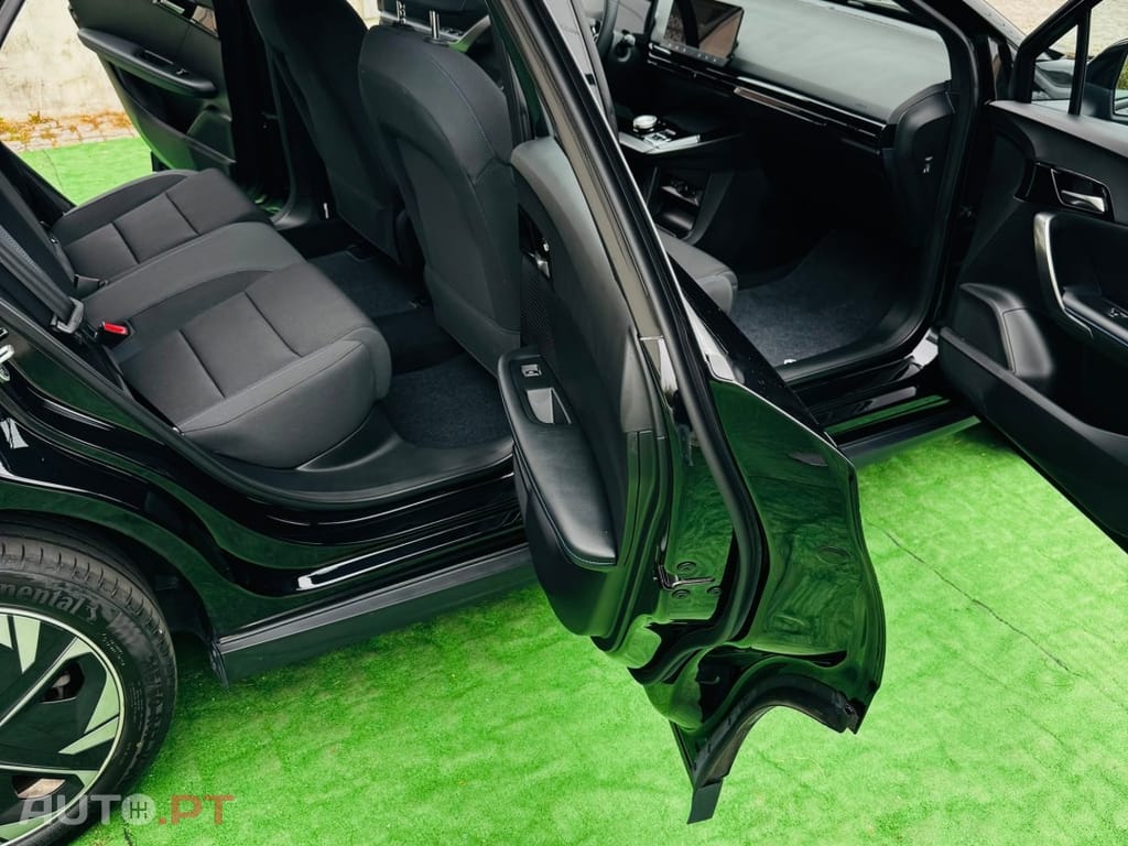 MG MG4 51 kWh Standard
