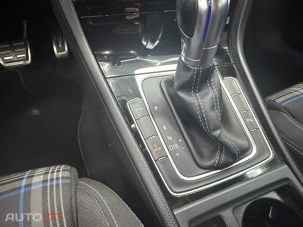 Volkswagen Golf 1.4 GTE Plug-in