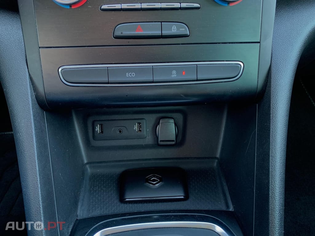 Renault Mégane Sport Tourer 1.5 Blue dCi Limited EDC