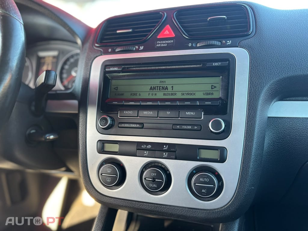 Volkswagen Scirocco 2.0 TDi Sport