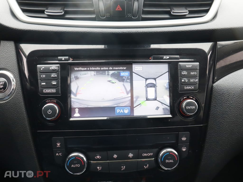 Nissan Qashqai 1.5 dCi N-Connecta