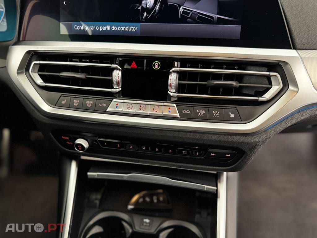 BMW 320 e Touring xDrive Auto Sport