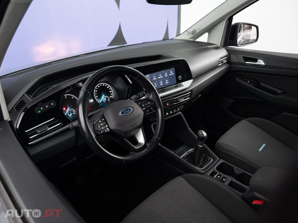 Ford Tourneo Grand 2.0 TDCi Active