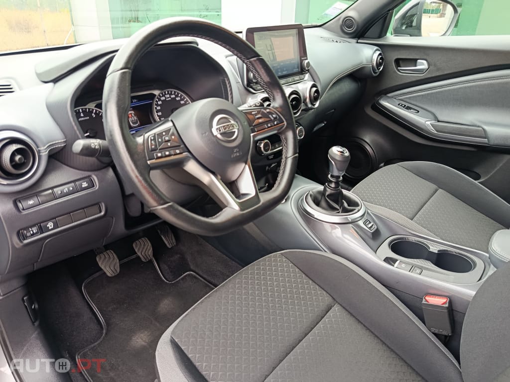 Nissan Juke 1.0 DIG-T N-Connecta