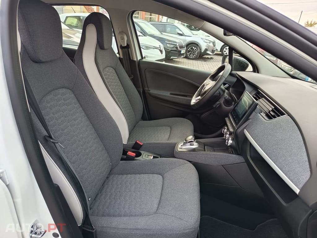 Renault Zoe (c/ Bateria) E-Tech EV50 Equilibre — fotografia 16