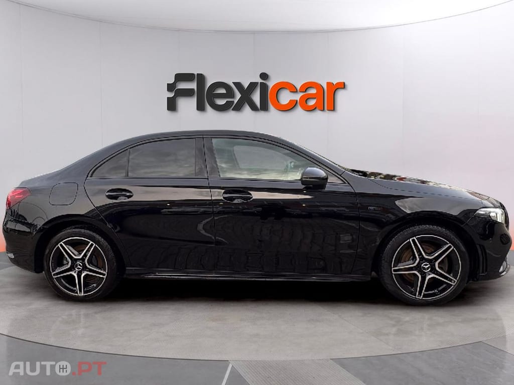 Mercedes-Benz A 250 e AMG Line