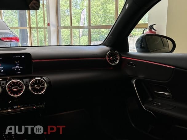 Mercedes-Benz A 180 Progressive