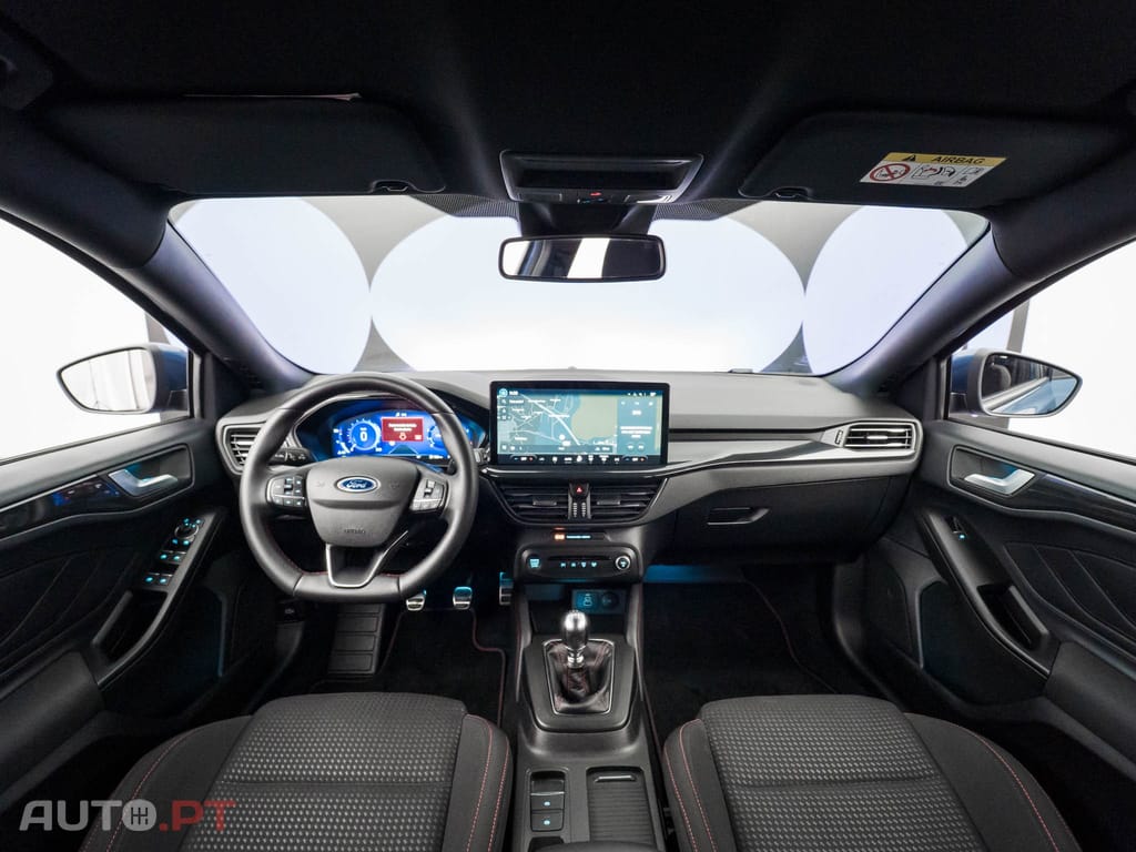 Ford Focus SW 1.0 EcoBoost MHEV ST-Line X