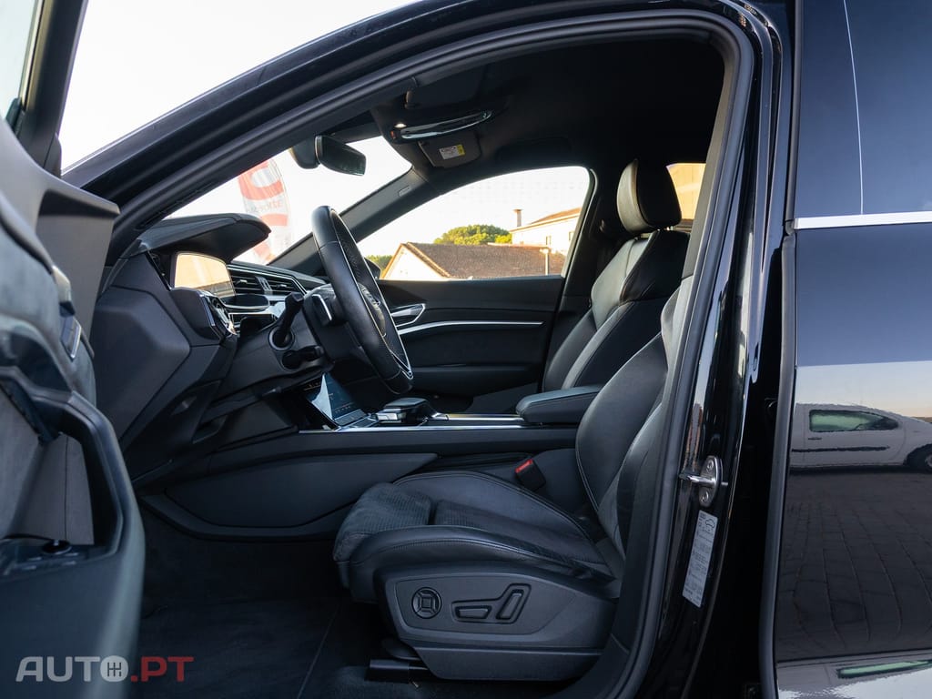 Audi E-Tron 55 quattro S line